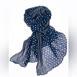 🥏 3 for $20
NWT Hot Kiss Dark Blue and White Polka Dot Scarf